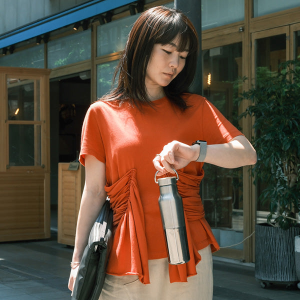 12oz-rise-reflect-with-bamboo-cap-q0 12oz_rise_reflect_business_woman_asia_square.jpg