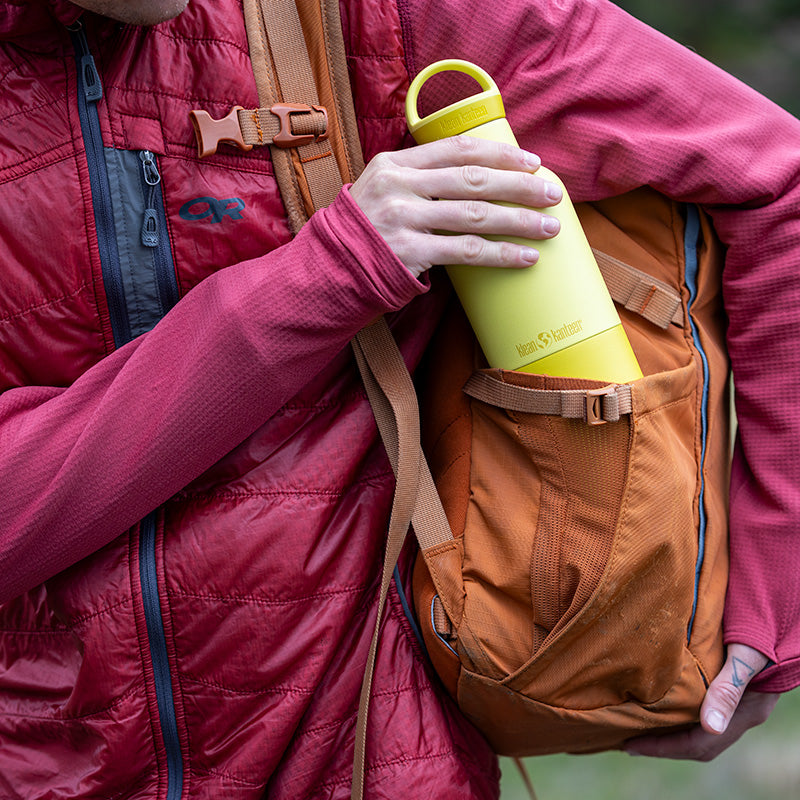 20oz-rise-classic-with-arch-loop-cap-s9 20oz_rise_classic_insulated_bottle_acacia_backpack_square.jpg