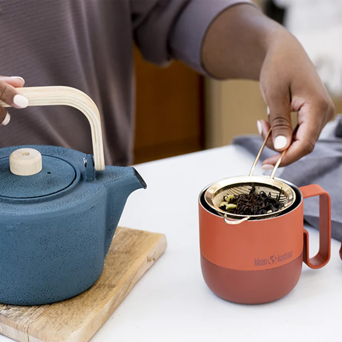14oz-rise-mug-sale-x2 coffee_tea_seep_rise_mug_square.jpg