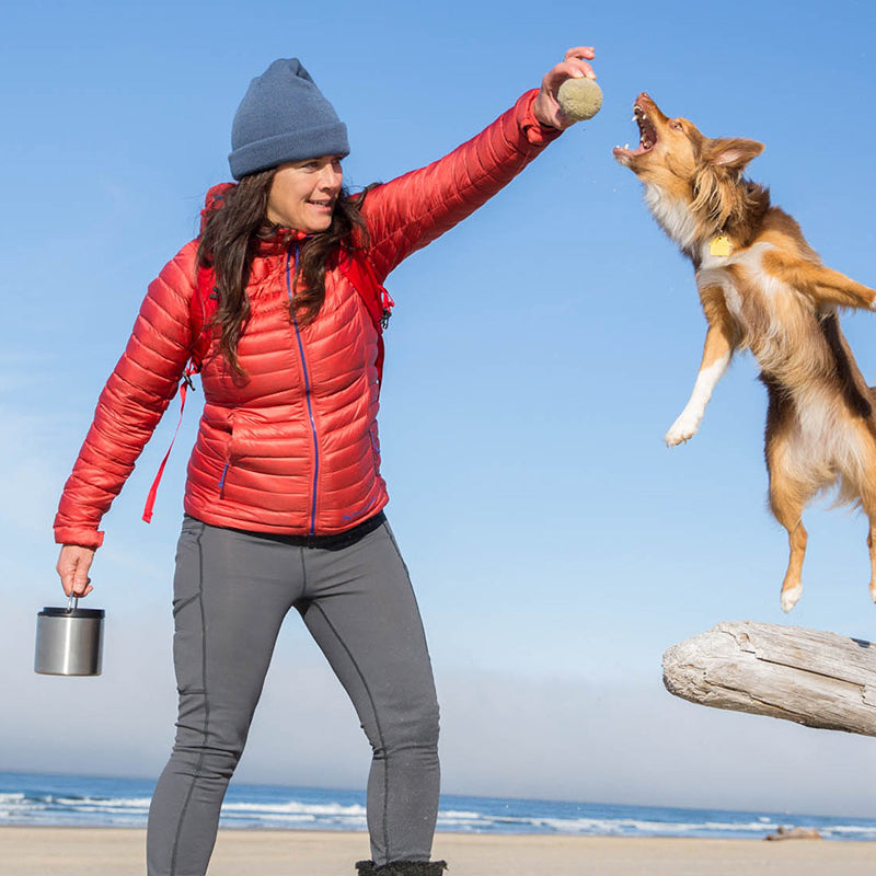 32oz-tkcanister-food-container-o9 food_canister_32oz_girl_beach_dog_jump_square.jpg
