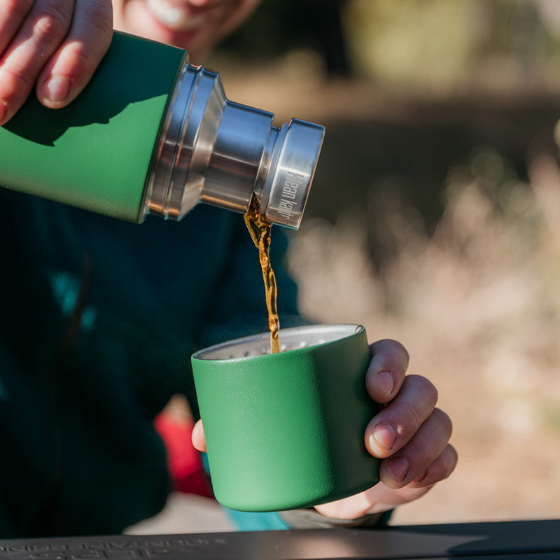 tkpro-maintenance-kit-l4 tkpro_32oz_thermos_green_pourthrough_lifestyle.jpg