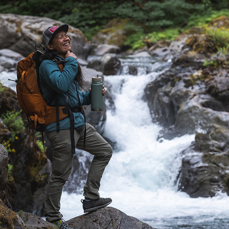 32oz-tkwide-with-twist-cap-m5 tkwide_32oz_insulated_bottle_twist_backpack_river_guy_square.jpg